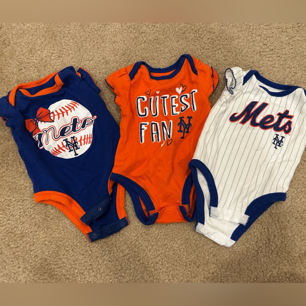 Mets Baby Girl Onesies 0-3 months
